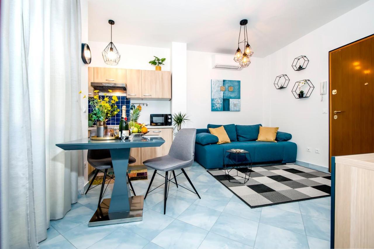 F&R Apartments II Ровинь Экстерьер фото